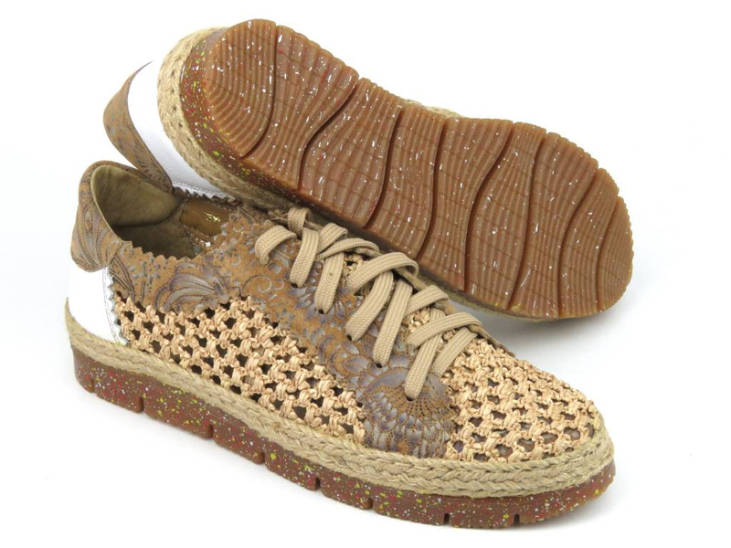 Półbuty damskie ażurowe - Maciejka 05897-04, beżowe