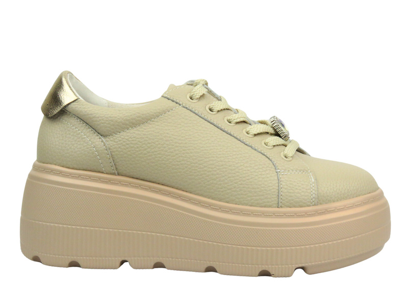Skórzane sneakersy damskie na platformie - Cambell 25-00638, beżowe
