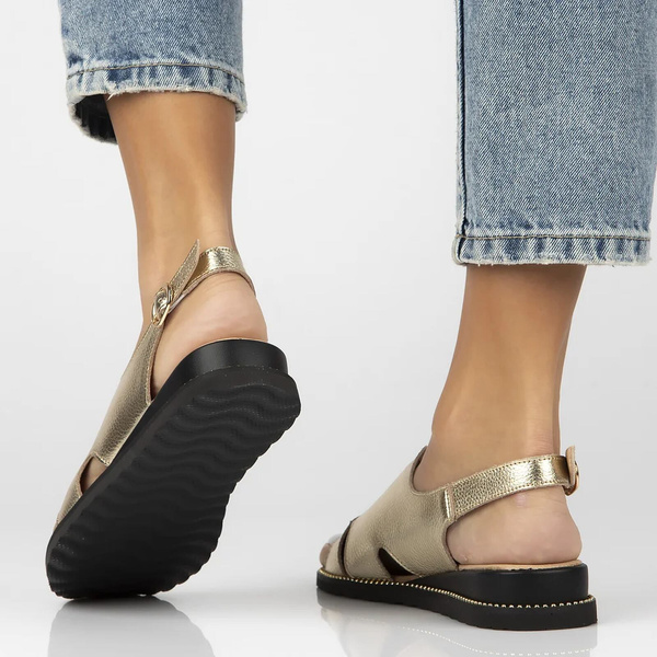 Skórzane sandały damskie złote Filippo DS4470/25