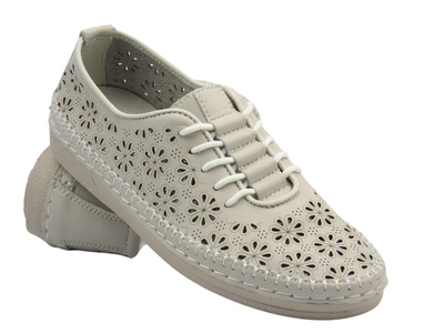 Ażurowe półbuty damskie - Evento 25PB18-8560, beżowe