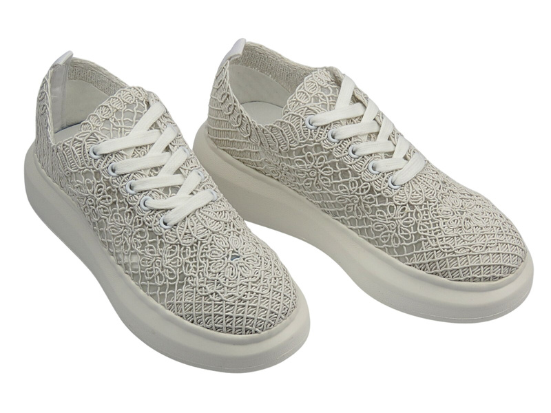 Buty sportowe damskie koronkowe białe Vinceza 17371