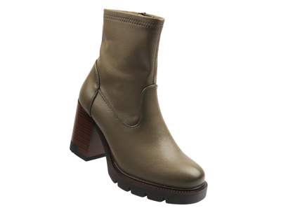 Damskie botki na obcasie - Potocki 25-12419, khaki