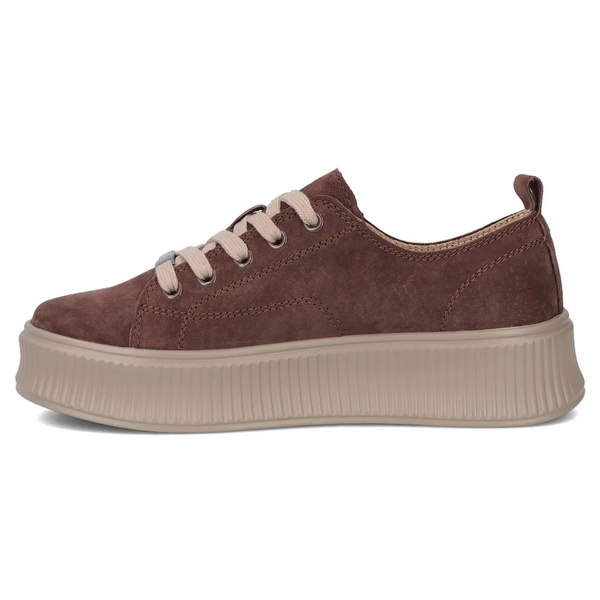 Wygodne sneakersy damskie ze skóry naturalnej zamszowej na platformie Filippo DP6122/26, brązowe