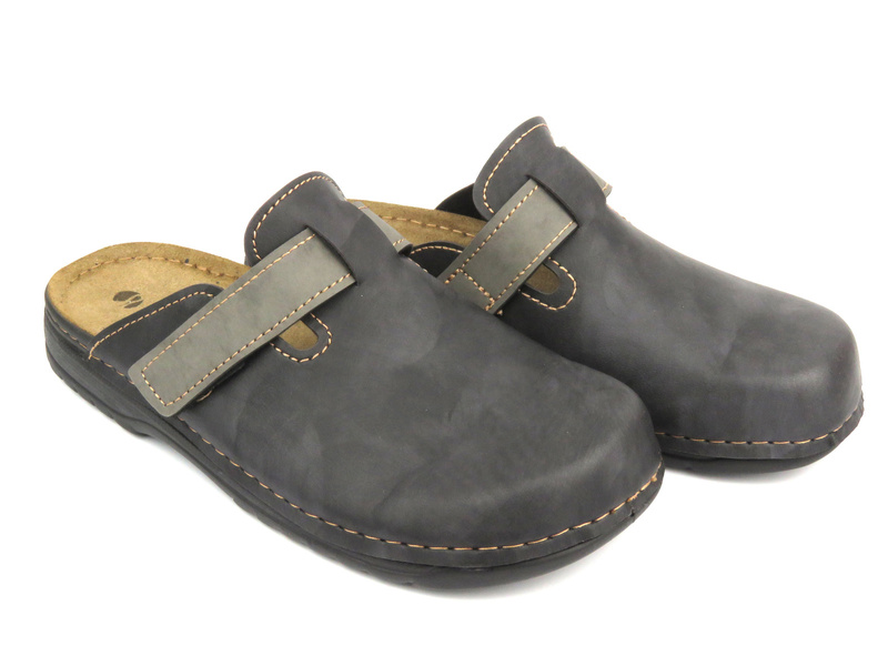 Zabudowane klapki męskie ze skórzaną wkładką czarne Inblu 35-23