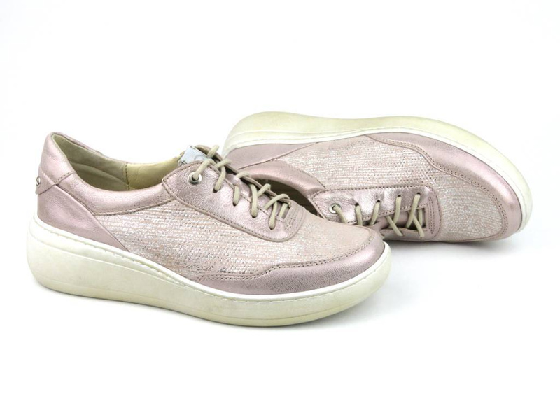 Skórzane sneakersy damskie na platformie - HELIOS Komfort 303, różowe