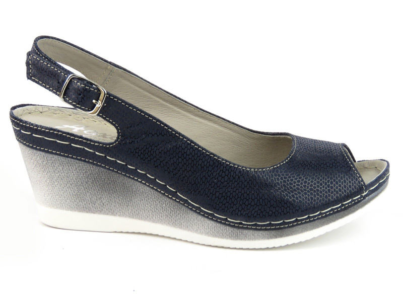 Skórzane sandały damskie na koturnie - Agxbut 554