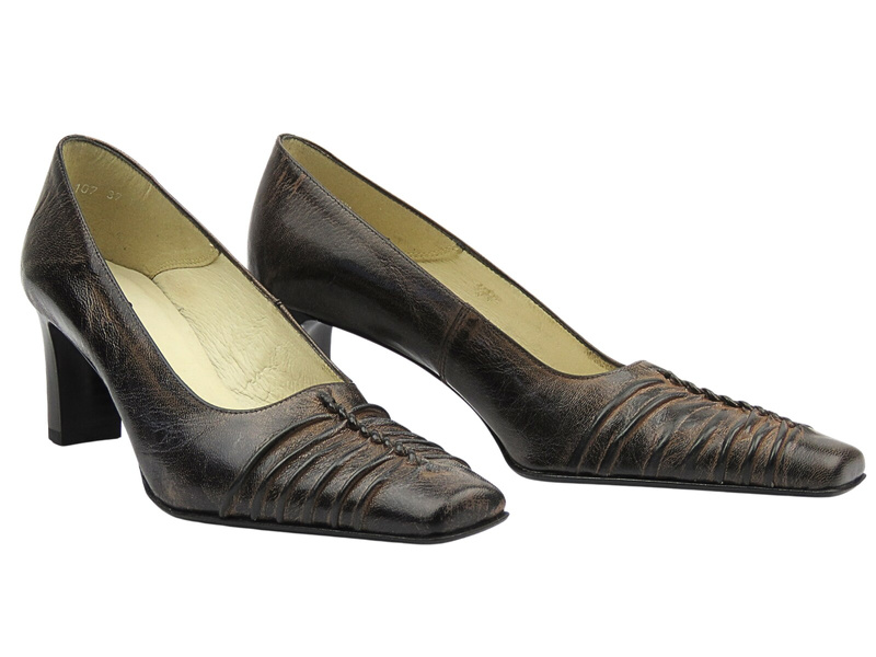 Czółenka damskie ze skóry naturalnej - But-S H727E, brązowe