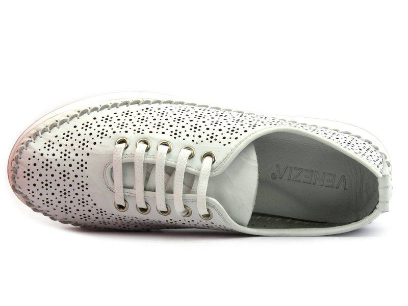 Półbuty damskie sportowe z ażurowym wykończeniem - VENEZIA 268147, białe