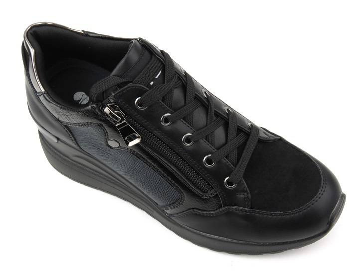 Czarne buty damskie sportowe na koturnie - INBLU IN000243