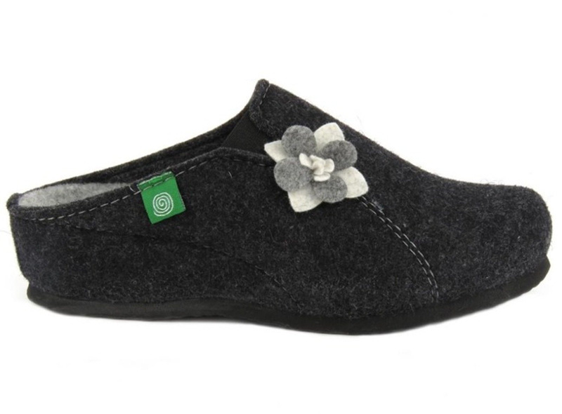 Kapcie damskie Brinkmann 330125, beżowe