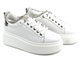 Sportowe buty damskie na platformie - CheBello 4406, białe