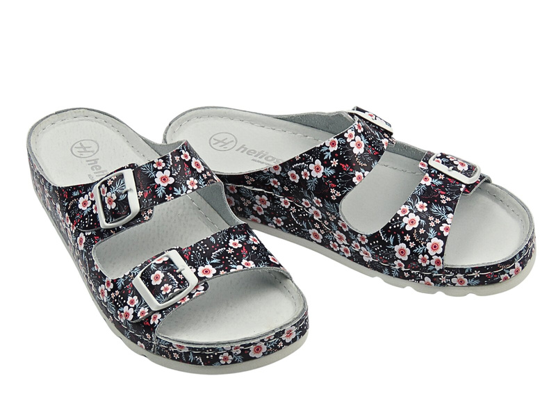 Wygodne klapki damskie lekarskie, sanitarne HELIOS Komfort 288, czarne w kwiaty