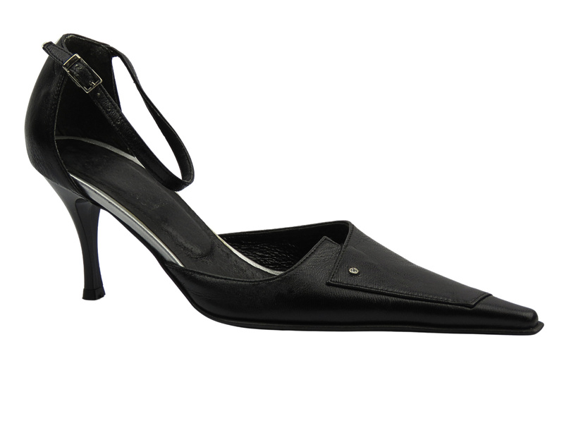 Skórzane czółenka damskie na szpilce czarne ELDA 125