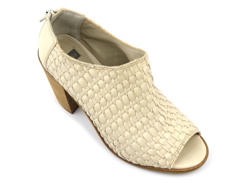 Botki damskie wiosenne, sandały - BATA 33388, beżowe, II