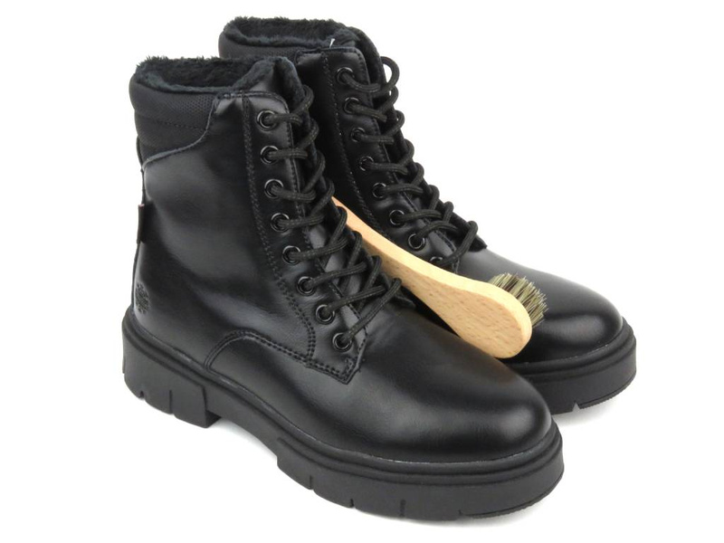 Szczotka do aplikacji umożliwiająca równomierne rozprowadzenie pasy do butów - BAMA