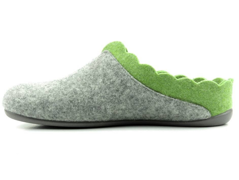 Ciepłe kapcie damskie filcowe - Manitu 320697, szare z zielonym