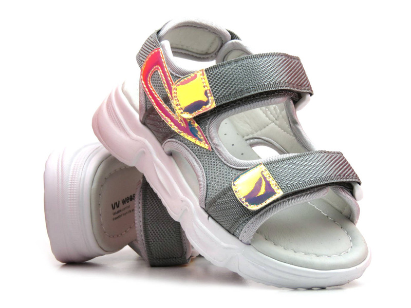 Sandały dziecięce ze skórzaną wyściółką - Weestep R207750842, szare
