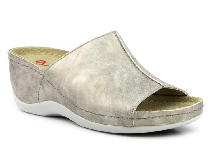 Wygodne klapki damskie bez noska - Berkemann Candela 01750, srebrne