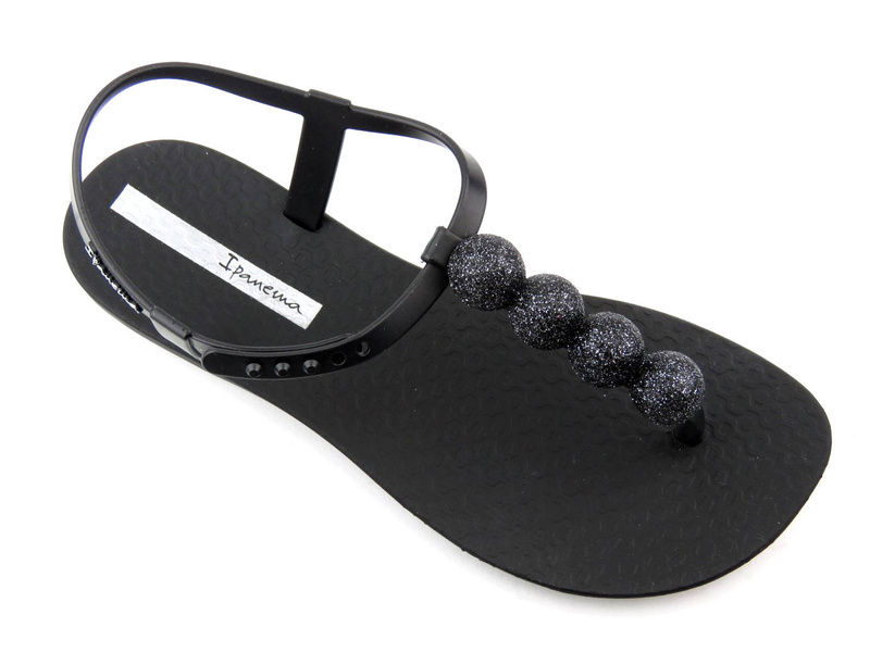 Eleganckie sandały damskie z błyszczącymi kulkami - Ipanema 26751, czarne