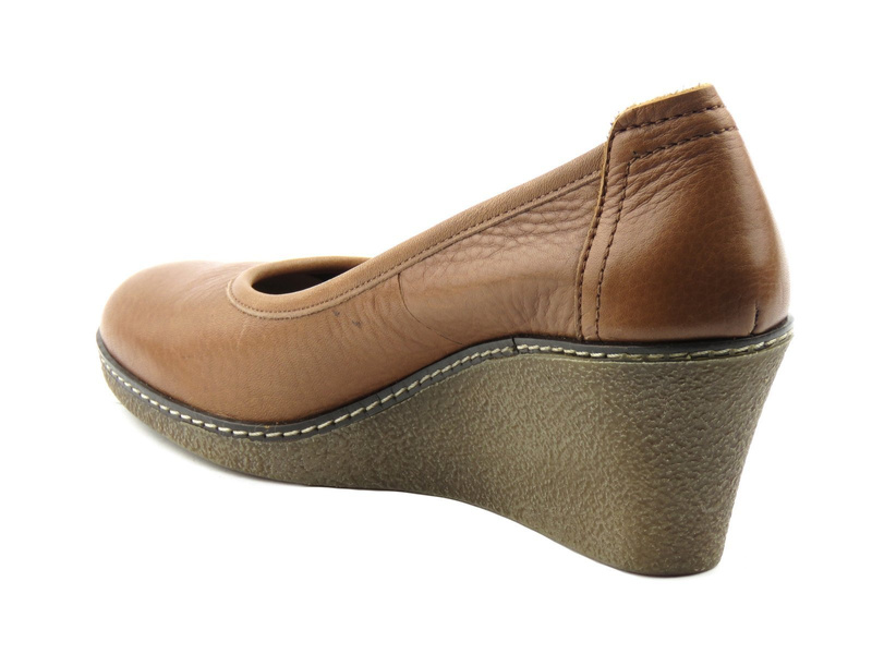 Wygodne, skórzane czółenka na koturnie Flexx 2552/01, czarne