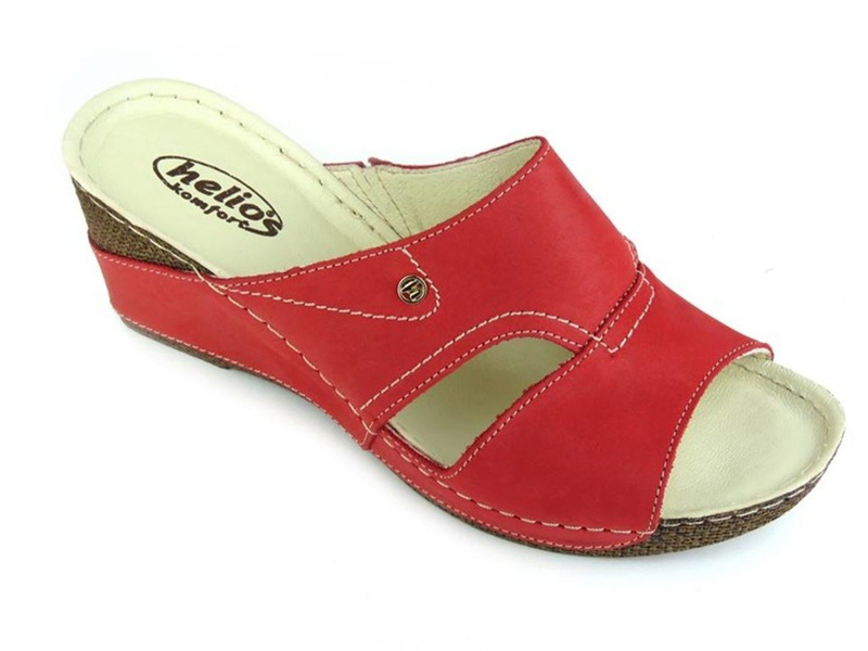 Skórzane klapki damskie na koturnie - Helios Komfort 218, czerwone
