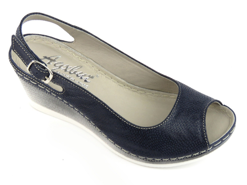 Skórzane sandały damskie na koturnie - Agxbut 554