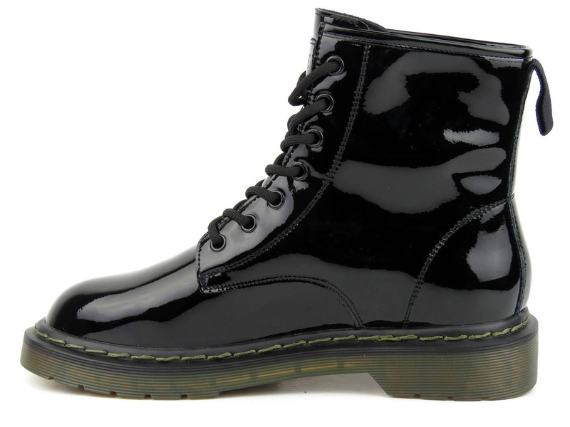 Botki damskie, martensy ze skóry lakierowanej - GOE II2N4050, czarne