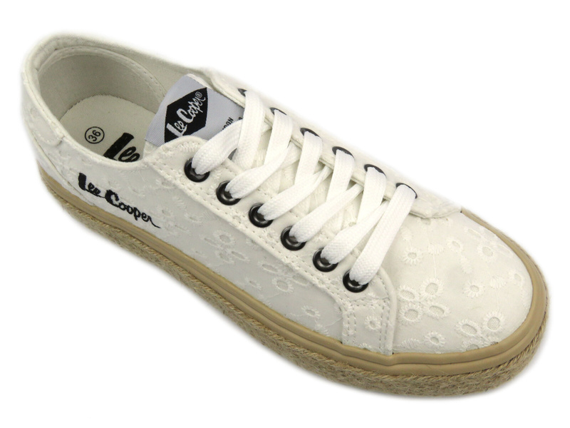 Trampki damskie z plecioną podeszwą - Lee Cooper LCW-24-44-2425L, białe