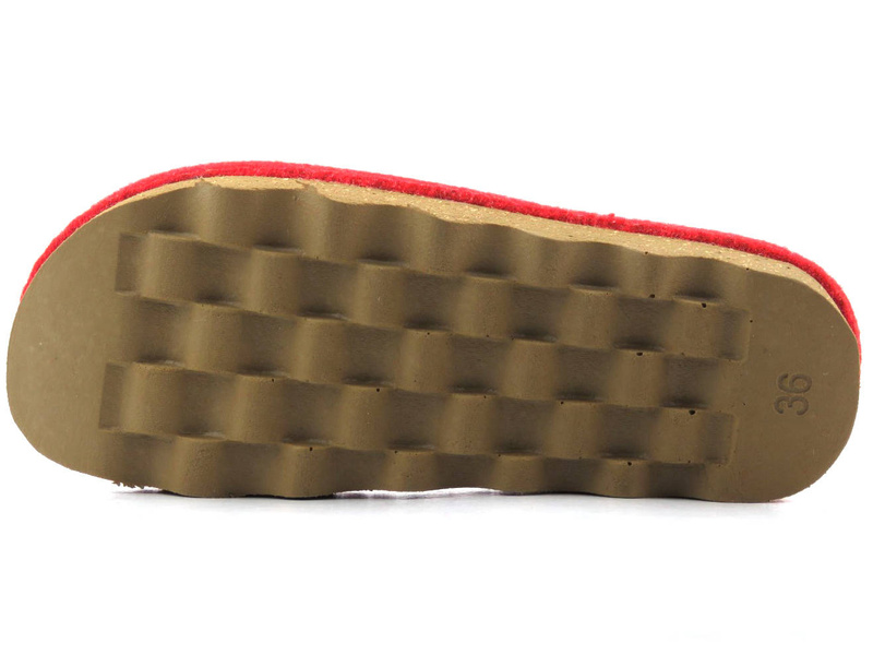 Filcowe kapcie damskie na korkowej podeszwie - Inblu DK-08, czerwone