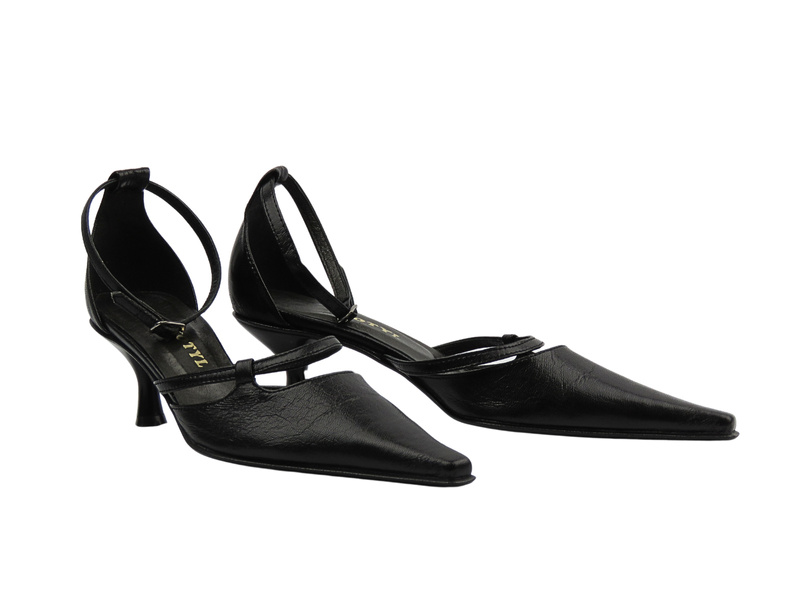 Czółenka na szpilce czarne KOTYL 205