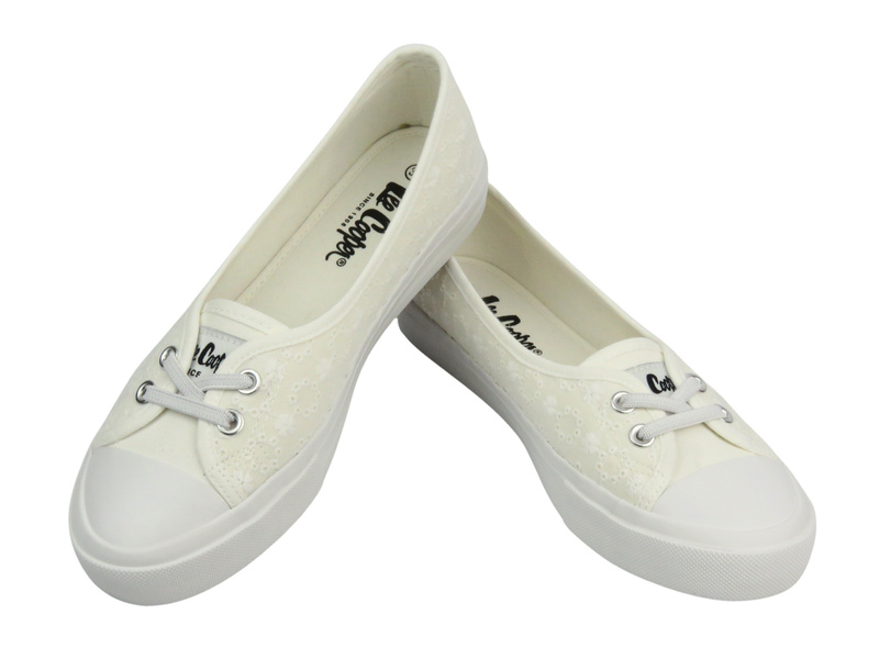 Trampki damskie a la balerinki - Lee Cooper 25-31-3447L, białe