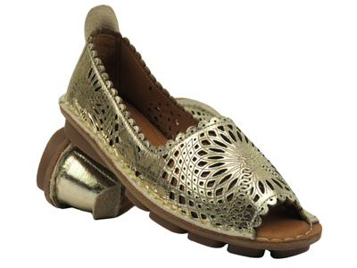 Ażurowe półbuty baleriny damskie złote Ravini VT59