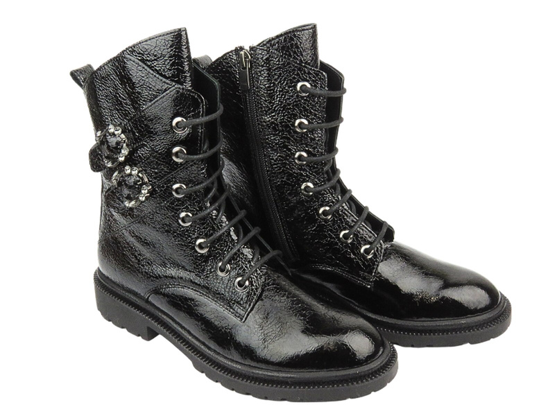 Botki damskie skórzane - Venezia L031CRBLOBB034, czarne