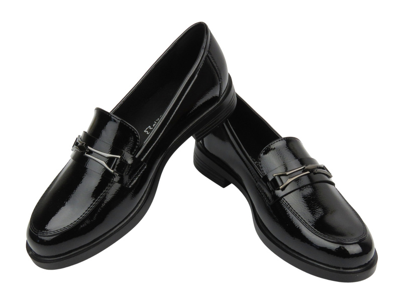 Mokasyny, loafersy damskie lakierowane - Potocki 25-12555, czarne
