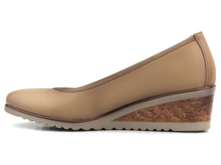 Półbuty, czółenka damskie na koturnie - Potocki 23-10523BG, beżowe