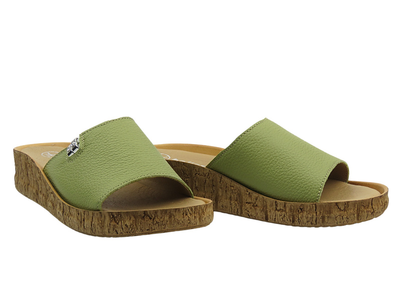 Klapki damskie skórzane płaskie zielone Helios Komfort 130