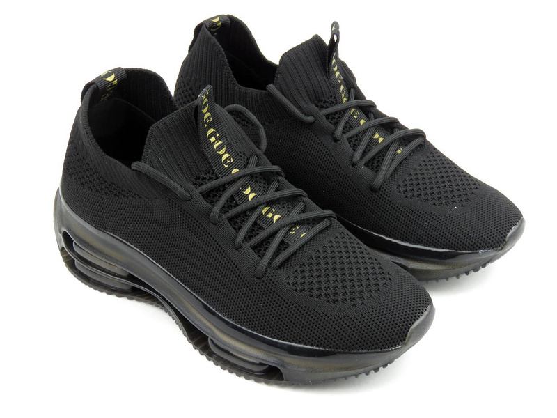 Sneakersy damskie z przewiewnej tkaniny - GOE JJ2N4080, czarne