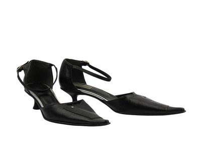 Skórzane czółenka damskie czarne na szpilce ELDA 409