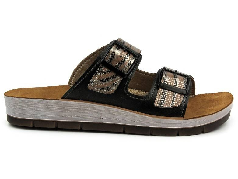 Klapki damskie z klamrami - INBLU CP-45, czarne