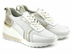 Skórzane snekersy damskie sportowe na koturnie - Artiker 50C1285, białe