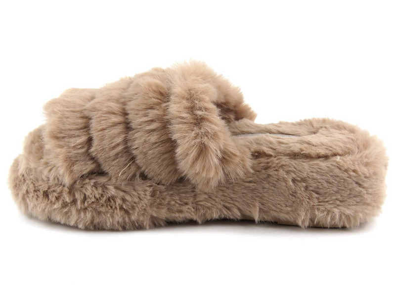 Futerkowe, miękkie kapcie damskie TAMARIS 27200, beżowe