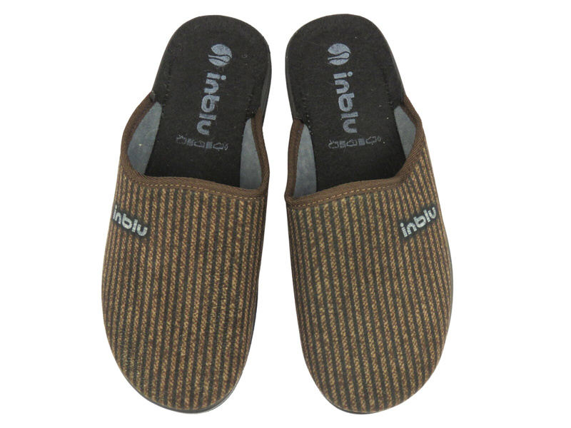 Wygodne klapki damskie Inblu DG-43 – brązowe, tekstylne na co dzień