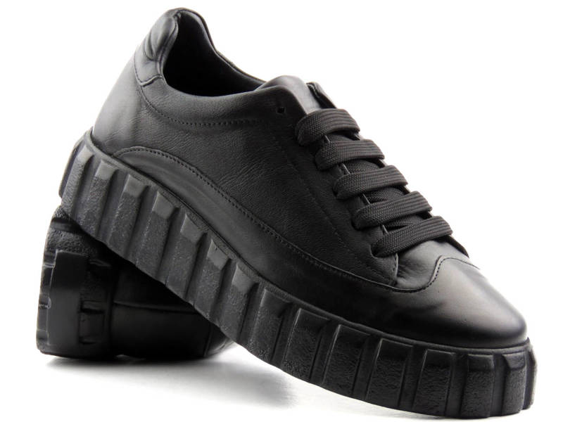 Czarne sneakersy damskie ze sznurowaniem - VENEZIA 1621252
