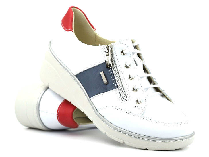 Skórzane półbuty damskie, sneakersy z granatowym zdobieniem - HELIOS Komfort 406, białe