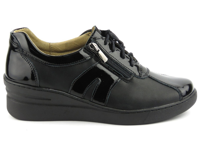 Sneakersy damskie ze skóry lakierowanej i licowej - Helios  Komfort 377, czarne