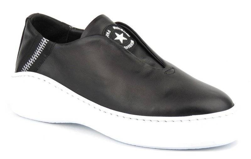 Buty damskie sportowe na grubej, białej podeszwie - Venezia 41016210, czarne