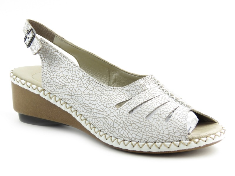 Skórzane sandały damskie - Rieker 66174-80, białe