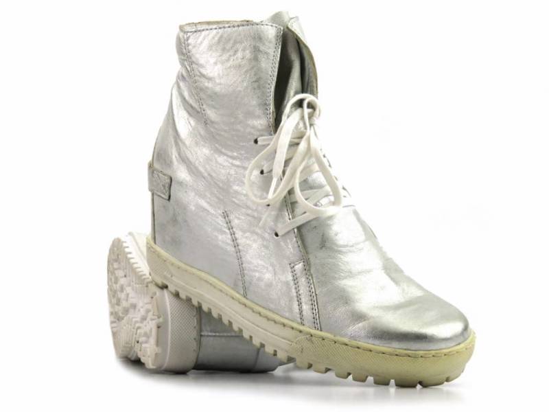 Sneakersy, botki damskie na ukrytym koturnie - Eksbut 3975, srebrne